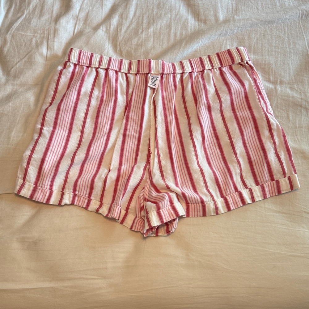 Victoria’s Secret Pajama Shorts - Picture 8 of 9